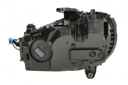 Far dreapta potrivit MERCEDES C-KLASA W206 dupa 2021 (LED) [1]