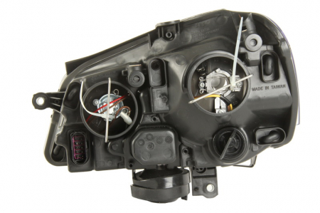 Far fata dreapta potrivit VW POLO, POLO IV (H1/H7, electric, cu motor, culoare interior: negru) [1]