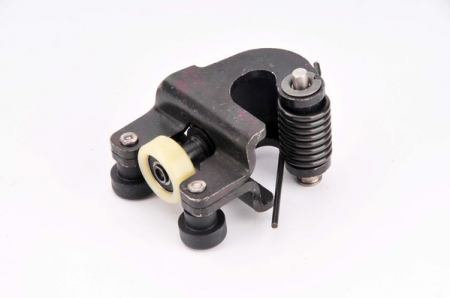 Caroserie - Ghidaj cu role usa culisanta dreapta central NISSAN INTERSTAR; OPEL MOVANO; RENAULT MASTER intre 1998-2010