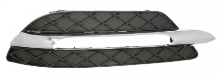 Grile - Grila bara fata dreapta potrivit MERCEDES Clasa C T-MODEL (S204), C (W204) 2011-2014 - AVANTGARDE/ELEGANCE, cu locas lumini zi, negru/crom