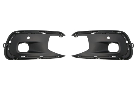 Grile - Grila bara fata Dreapta/Stanga (Set 2 bucati, cu orificii proiector ceata, orificii senzor parcare) potrivit CITROEN C4 GRAND PICASSO II, C4 PICASSO II dupa 2016