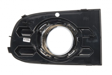 Grila Fata Dreapta (cu cadru, cu orificii lampa ceata, crom/negru) potrivit ABARTH 500 / 595 / 695, 500C / 595C / 695C; FIAT 500 05.16- 07.15- [1]