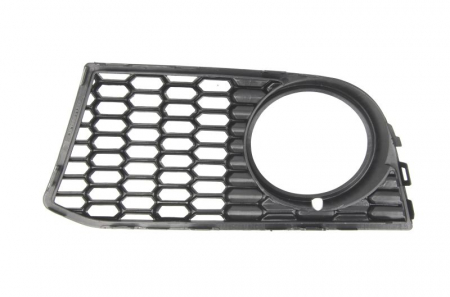 Grila Fata Dreapta (M-PAKIET, cu orificii lampa ceata, negru) potrivit BMW 5 (F10), 5 (F11) 06.09-02.17 12.09-07.13 Elemente bara - Grila Fata Dreapta (M-PAKIET, cu orificii lampa ceata, negru) potrivit BMW 5 (F10), 5 (F11) 06.09-02.17 12.09-07.13