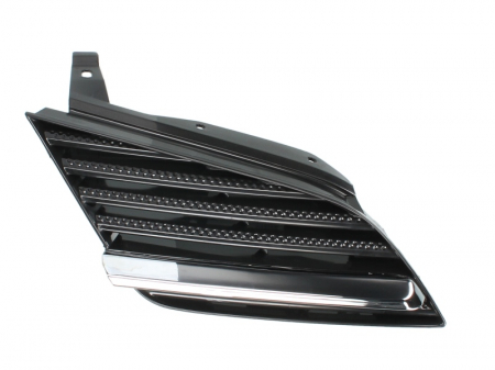 Grile - Grila fata dreapta negru/crom NISSAN Primera intre 2002-2007