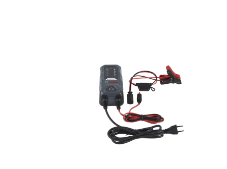 Produse iarna - Incarcator acumulator auto C30, tensiune incarcare: 14,7 V, curent incarcare: 3,8A, sursa alimentare: 230V, tip Acumulator: AGM/Ca/EFB/GEL/VRLA