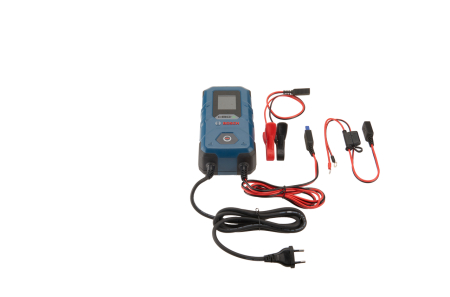 Produse iarna - Incarcator acumulator auto C80-Li, tensiune incarcare: 14,7 V, curent incarcare: 15A, sursa alimentare: 230V, tip Acumulator: AGM/Ca/EFB/GEL/Li-Ion/VRLA