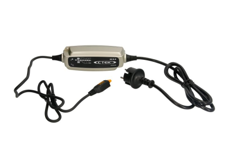 Incarcator acumulator auto XS 0.8, tensiune incarcare: 12 V, curent incarcare: 0,8A, sursa alimentare: 230V, tip Acumulator: AGM/Ca/EFB/GEL/MF/WET [1]
