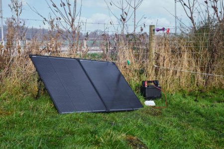 Produse iarna - Încărcător solar BATTERYcharge SOLAR; OHPS200, tensiune incarcare: 20,35 V, curent incarcare: 20A