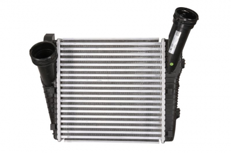 Piese Auto - Intercooler AUDI Q7; PORSCHE CAYENNE; VW TOUAREG 3.0/3.0D/4.2D dupa 2004