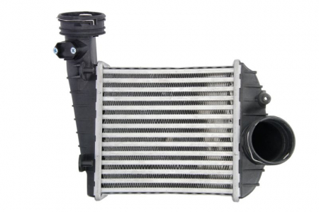 Intercooler (stanga) SKODA SUPERB I; VW PASSAT 2.5D intre 2003-2008