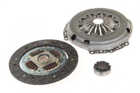 Set ambreiaj - Kit ambreiaj cu rulment (200mm) potrivit AUDI A2; SEAT ALTEA, CORDOBA, IBIZA III, IBIZA IV, IBIZA IV SC, IBIZA IV ST, LEON, MII, TOLEDO IV; SKODA CITIGO, FABIA I 1.0-1.6 10.99-