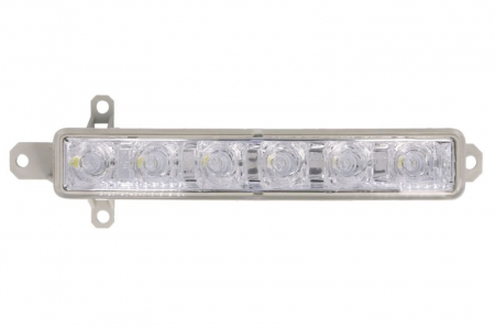 Catadioptru - lumini zi stanga/dreapta (LED, colour: crom) potrivit CITROEN BERLINGO II, C1, C1 II, C3 II, C3 PICASSO, JUMPY, SPACETOURER; OPEL VIVARO, ZAFIRA LIFE; PEUGEOT 107, 108, 308 II, EXPERT 03.12-