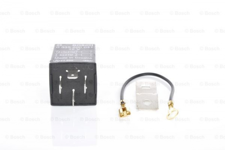 Piese Auto - Modul semnalizare (12V) MERCEDES LP, O 309, 100 (631), G (W460), G (W463), T1 (601), T1 (601, 611), T1 (602), T1/TN, T2/L, T2/LN1; VOLVO 240, 260, 340-360, S40 I, V40; AUDI 100, 200, 80 