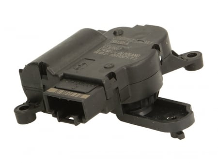 Piese Auto - Motoras trepte ventilator aer conditionat AUDI A3, Q3, TT; SEAT ALHAMBRA, ALTEA, ALTEA XL, LEON, TOLEDO III; SKODA OCTAVIA II, SUPERB II, YETI; VW BEETLE, CADDY ALLTRACK, CADDY III, CADDY IV 1.0-3.6 d