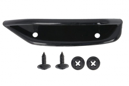 Ornamente - Ornament bandou fata dreapta (exterior, negru lucios, AMG) potrivit MERCEDES CLA C118 03.19-