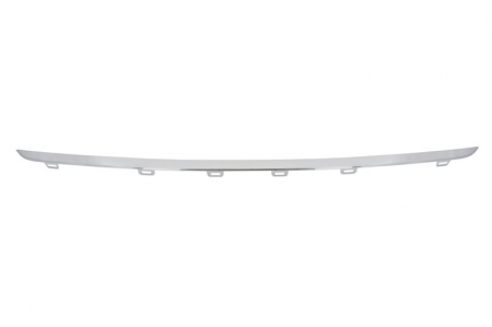 Piese Auto - Ornament bara fata mijloc, LUXURY, plastic, crom BMW Seria 3 F30, F31, F80 intre 2015-2019