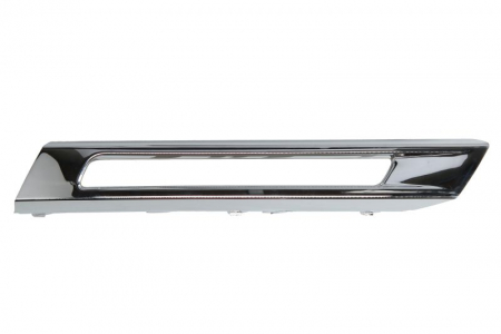 Grile - Ornament grila fata dreapta cu locas lumini zi, crom MERCEDES Clasa M W166 intre 2011-2015
