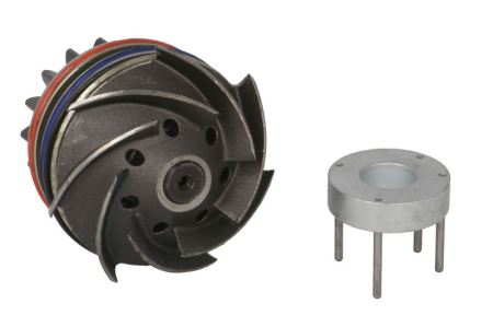 Conducta racire - Pompa apa potrivita JOHN DEERE 100, 110, 200, 210, 2256, 2258, 300, 310, 320, 400, 420, 6610, 710, 720, 7200, 7710, 7810, 7820, 7920, 810, 820, 8100, 8110, 8120, 8200, 8210, 8220, 8300