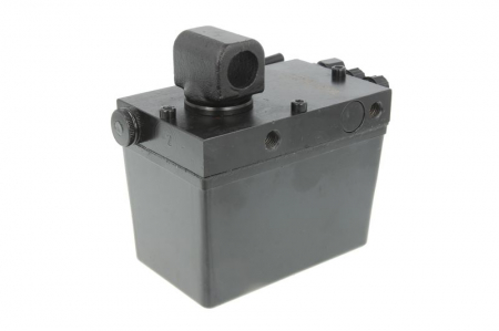 Elemente cabina - Pompă basculare cabină șofer potrivit RVI MAGNUM 10.04-