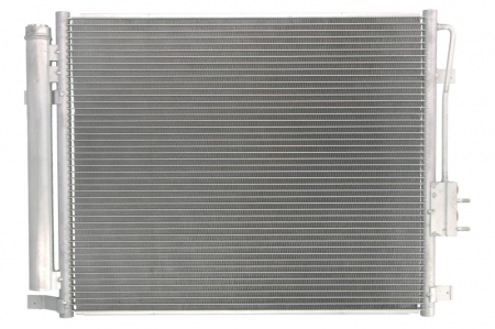 Radiator AC condensator cu uscator potrivit HYUNDAI GRAND SANTA FÉ, SANTA FÉ III 2.0D/2.2D 09.12- [0]