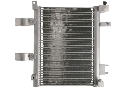 Condensatoare - Radiator AC potrivit KUBOTA M 5700 SDC, M 5700 SDN, M 6800 HDC, M 6800 S, M 6800 SDT, M 8200, M 8200 DT, M 8200 DTN, M 8200 HD, M 8200 SDTN