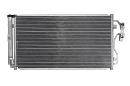 Condensatoare - Radiator AC (uscator) potrivit BMW 1 (F20), 1 (F21), 1 (F40), 2 (F22, F87), 2 (F23), 3 (F30, F80), 3 (F31), 3 GRAN TURISMO (F34), 4 (F32, F82), 4 (F33, F83) 0.65H-Electric dupa 2011