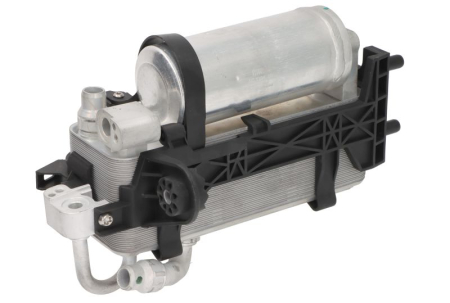 Condensatoare - Radiator AC (uscator) potrivit BMW 2 (G42, G87), 3 (G20, G80, G28), 3 (G21), 3 (G21, G81), 4 (G22, G82), 4 (G23, G83), 4 GRAN COUPE (G26), Z4 (G29) 1.6-3.0H dupa 2018