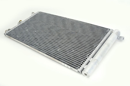 Condensatoare - Radiator AC (uscator) potrivit FIAT PANDA 1.1-1.4CNG dupa 2003
