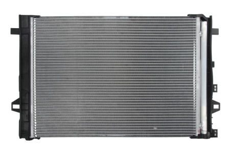 Condensatoare - Radiator AC (uscator) potrivit MERCEDES A (W176), B SPORTS TOURER (W245), B SPORTS TOURER (W246, W242), CLA (C117), CLA SHOOTING BRAKE (X117), GLA (X156); INFINITI Q30 1.5D-Electric dupa 2010