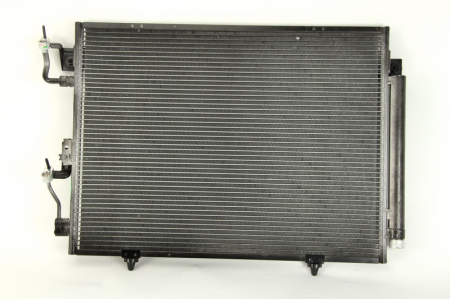 Condensatoare - Radiator AC (uscator) potrivit MITSUBISHI PAJERO CLASSIC, PAJERO II, PAJERO III 2.5D/3.2D/3.5 dupa 1990