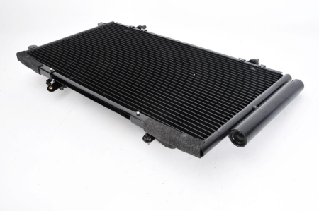 Condensatoare - Radiator AC (uscator) potrivit TOYOTA AVENSIS 1.6-2.0D 1997-2003