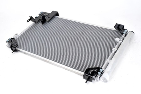 Condensatoare - Radiator AC (uscator) potrivit TOYOTA AVENSIS, COROLLA VERSO 2.0D 2003-2009