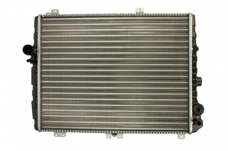 Piese Auto - Radiator apa racire motor AUDI 80, CABRIOLET, COUPE 2.2/2.3 intre 1988-1996