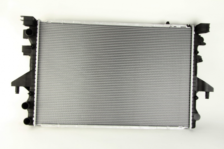 Piese Auto - Radiator apa racire motor (transmisie automata/manuala) VW MULTIVAN V, TRANSPORTER V 1.9D/2.0/3.2 intre 2003-2015