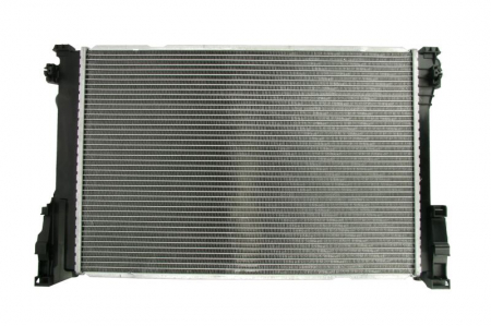 Radiator apa racire motor (transmisie manuala) Mercedes Clasa C (C204), C T-MODEL (S204), C (W204), CLS (C218), CLS SHOOTING BRAKE (X218), E (A207), E (C207), E T-MODEL (S212), E (W212), SLC (R172) 1.