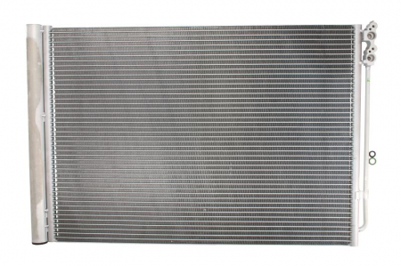 Climatizare - Radiator clima AC cu uscator BMW Seria 5 (F10), 5 (F11), 5 GRAN TURISMO (F07), 6 (F12), 6 (F13), 6 GRAN COUPE (F06), 7 (F01, F02, F03, F04) 2.0D-4.4H intre 2008-2018