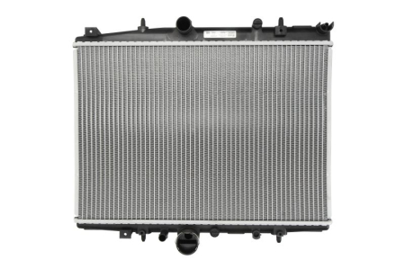 Radiator apa - Radiator motor potrivit CITROEN C5 I 1.8/2.0 2001-2004 (cu primele elemente potrivite)