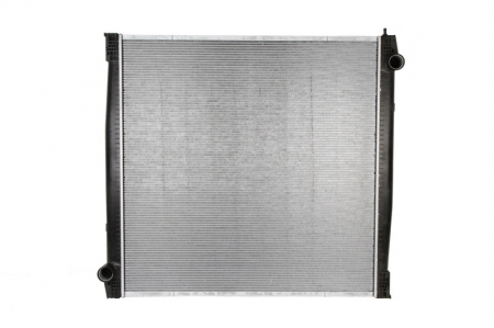 Radiator motor (fara cadru) potrivit MAN LION´S COACH, LION´S STAR; MERCEDES TOURO (O 500); SCANIA IRIZAR PB; NEOPLAN CENTROLINER, CITYLINER, CITYLINER II BF8L513-225-WS295G 09.90- [0]