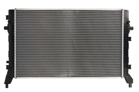 Radiator motor lichid intercooler potrivit AUDI A3; SKODA OCTAVIA II, SUPERB II, YETI; VW BEETLE, CADDY ALLTRACK, CADDY ALLTRACK/MINIVAN, CADDY III, CADDY III/MINIVAN, CADDY IV 1.0-2.5 [1]