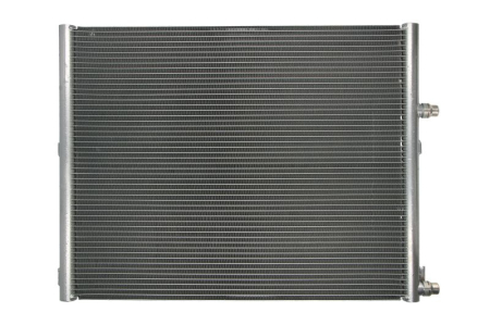 Radiator apa - Radiator motor potrivit BMW 5 (G30, F90), 5 (G31), 6 GRAN TURISMO (G32), 7 (G11, G12), 8 (G14, F91), 8 (G15, F92), 8 GRAN COUPE (G16, F93) 1.6-3.0H dupa 2015 (lichid intercooler)