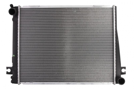 Radiator apa - Radiator motor (Manual) potrivit BMW 5 (E28), 6 (E24) 2.5-3.5