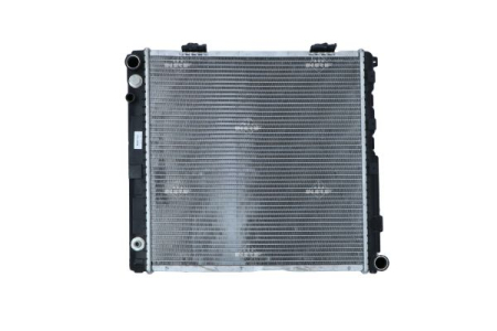 Radiator apa - Radiator motor potrivit MERCEDES 124 (C124), 124 T-MODEL (S124), 124 (W124), E (C124), E T-MODEL (S124), E (W124) 2.0/2.2 05.86-06.97