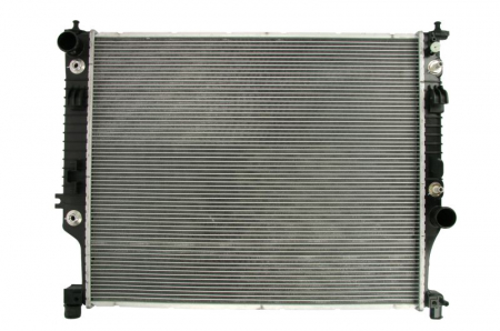 Radiator apa - Radiator motor potrivit MERCEDES G (W461), GL (X164), M (W164), R (W251, V251) 3.0-5.5