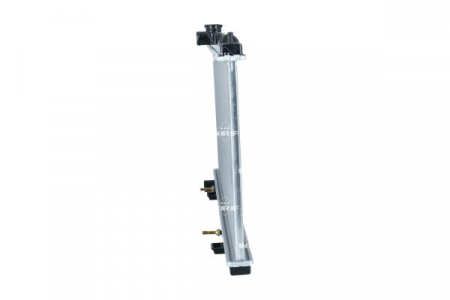 Radiator motor potrivit NISSAN PRIMERA 2.0 [3]