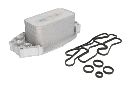 Radiator ulei - Radiator ulei potrivit JAGUAR F-PACE, XF I, XF II, XF SPORTBRAKE, XJ; LAND ROVER DISCOVERY IV, RANGE ROVER IV, RANGE ROVER SPORT I, RANGE ROVER SPORT II 3.0D/3.0DH dupa 2009 (cu garnitura)
