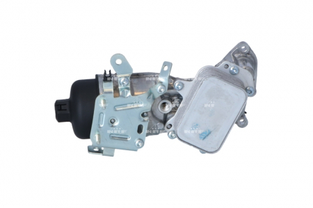 Radiator ulei - Radiator ulei termoflot potrivit DS DS 3 DS 4 DS 5; CITROEN BERLINGO, BERLINGO MULTISPACE, BERLINGO/MINIVAN, C3 AIRCROSS II, C3 II, C3 III, C3 PICASSO, C4 CACTUS, C4 GRAND PICASSO II, C4 II 1.6D 04.