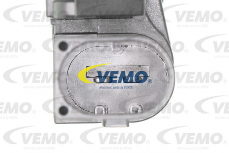 Regulator tensiune alternator (14,5V) MERCEDES C (C204), C T-MODEL (S204), C (W204), CLK (A209), CLK (C209), CLS (C219), E (A207), E (C207), E T-MODEL (S211), E T-MODEL (S212), E (W211), E (W212) 2.1D [1]