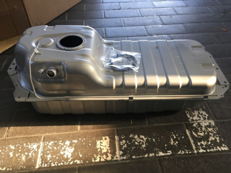 Elemente rezervor combustibil - Rezervor combustibil potrivit KIA SORENTO I 2.5D/3.3 dupa 2002