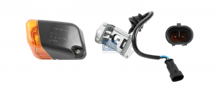 Semnalizator lateral dreapta potrivit IVECO EUROSTAR, EUROTECH MH, EUROTECH MP, EUROTECH MT, EUROTRAKKER, TRAKKER I 01.92- [2]