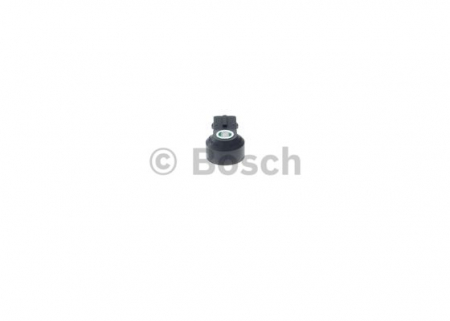 Senzor detonatie potrivit MERCEDES C (CL203), C T-MODEL (S202), C T-MODEL (S203), C (W202), C (W203), CLK (A208), CLK (A209), CLK (C208), CLK (C209), CLS (C219), E T-MODEL (S210) 2.4-6.0 dupa 1991 [2]